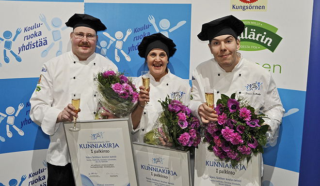 Vuonna 2014 Suomen parasta kouluruokaa tehtiin Sipoon Söderkulla skolanissa.